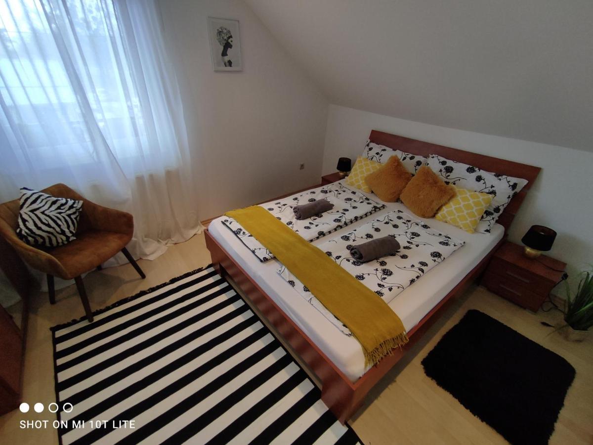 Zala Holiday Apartman Keszthely Exteriör bild